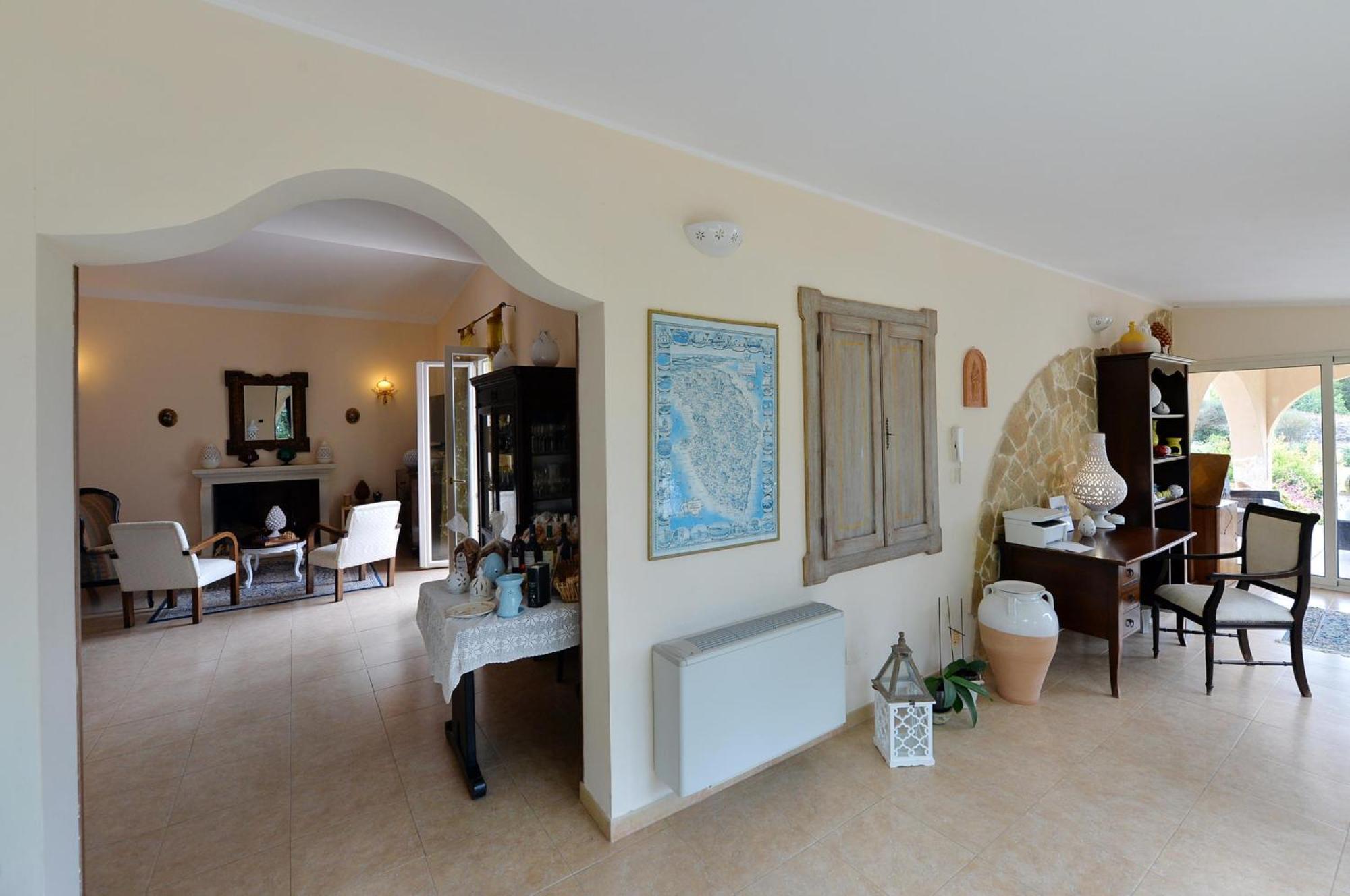 غالّيبولي Villa Carola المظهر الخارجي الصورة