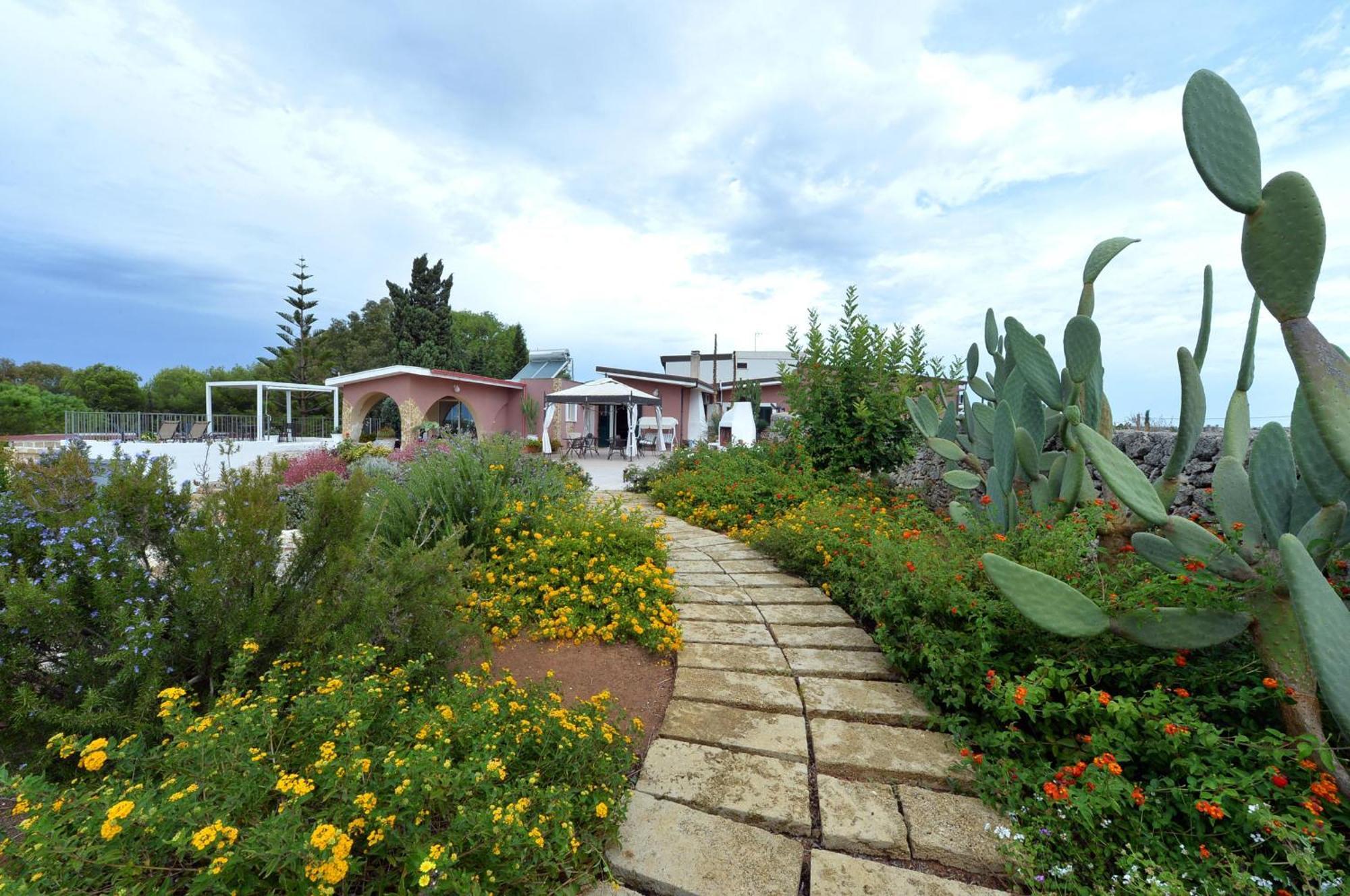 غالّيبولي Villa Carola المظهر الخارجي الصورة